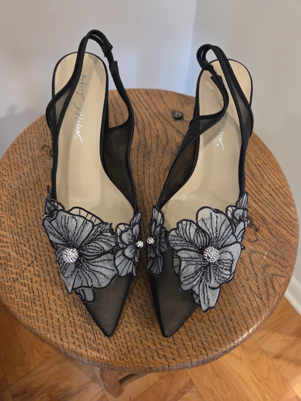New Betsey Johnson Black Mesh Slingback Heels with Floral Applique, Size 8.5